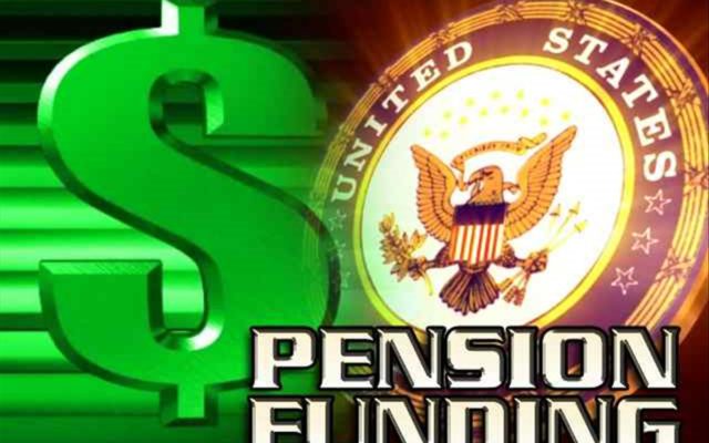 Should Congress give up their pension plan?